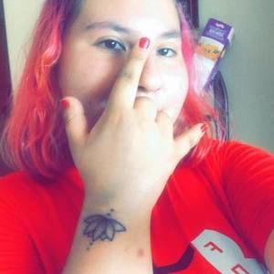 Meet your Posher, Alicia